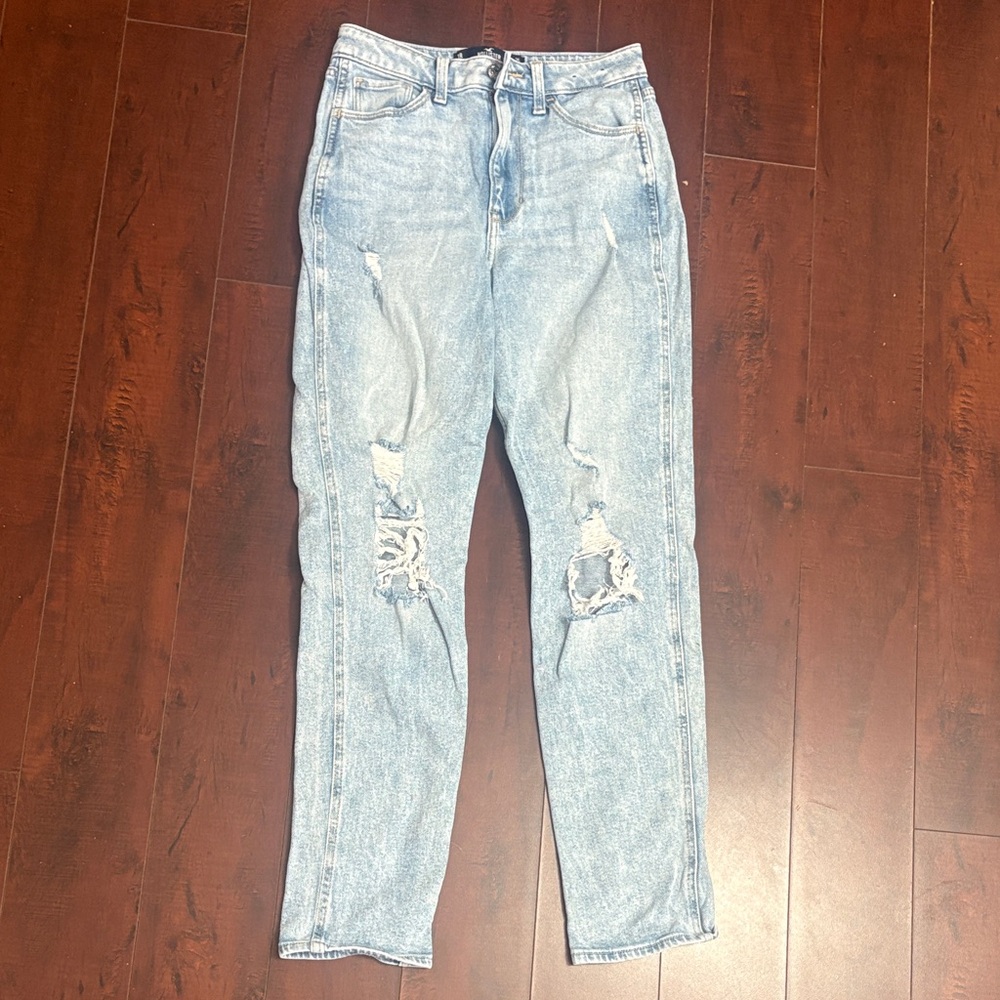 Ultra High Rise Mom Jeans
